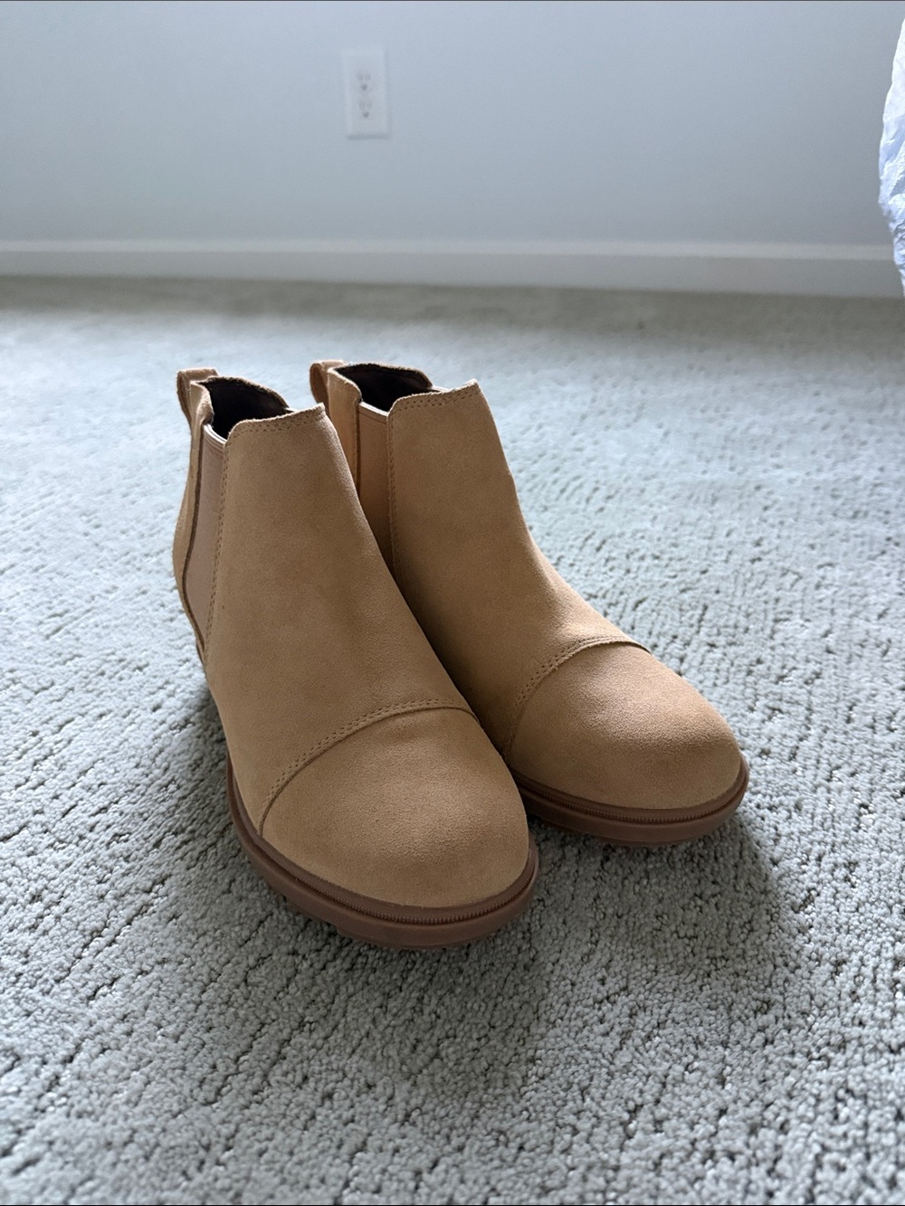 Sorel Tan Chelsea Ankle Boots